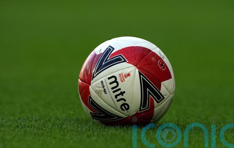 Late Sam Stubbs header sees Shrewsbury steal points at Chesterfield