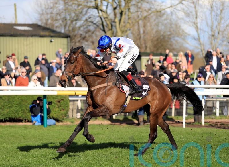 Isaac Des Obeaux delivers smooth Midlands National success