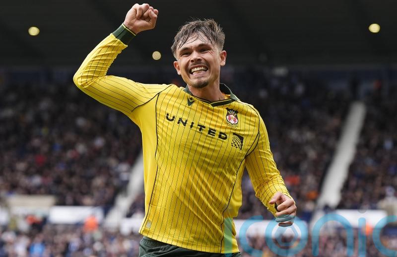 Wrexham recover from two down to gain a point at West Brom