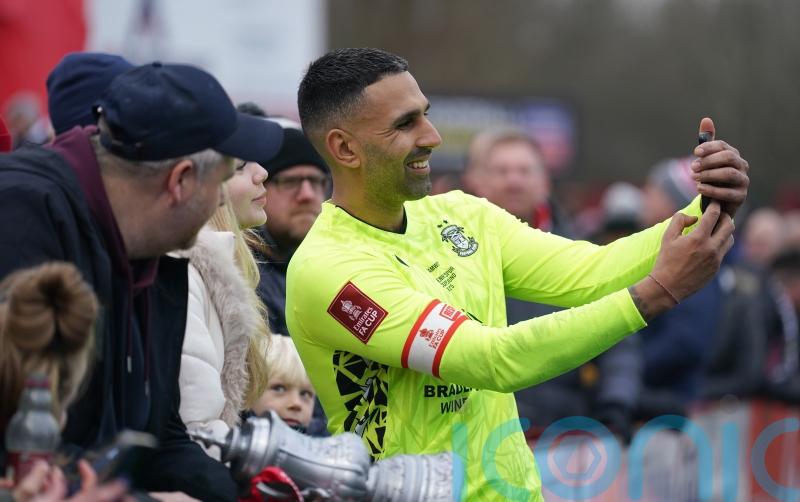 Missed stoppage-time penalty costly for play-off chasing Halifax